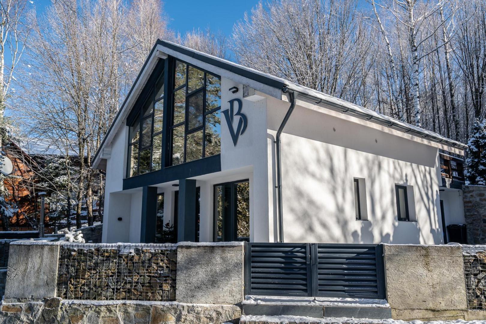 Vila Blanc Valiug Crivaia エクステリア 写真